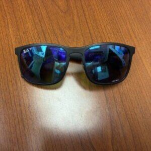 RAY-BAN POLARIZED SUNGLASSES